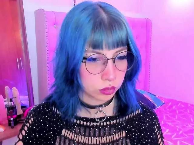 Offline Salome-sweet on BongaCams