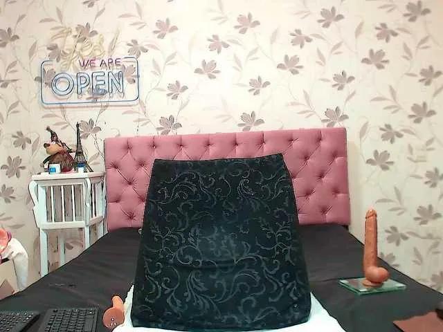 Freechat SamantaDark on BongaCams