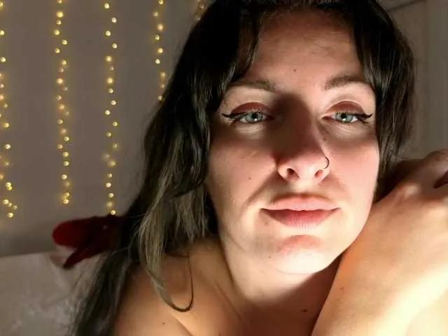 Offline Sapphir3xoxo on BongaCams