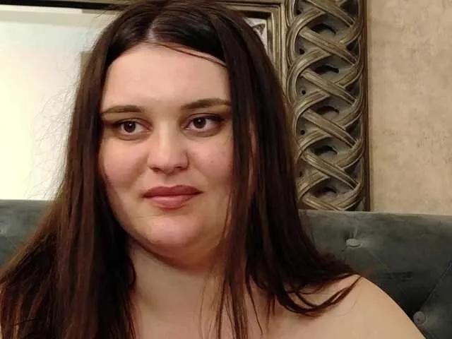 Offline SaraElise on BongaCams