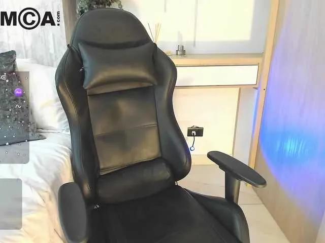 Offline ScarlettSugar on BongaCams