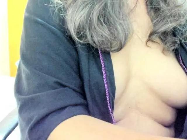 Offline sensugirl on BongaCams