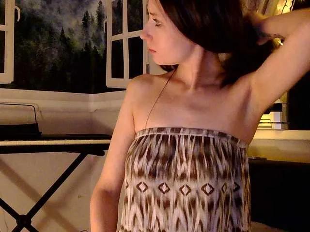 Offline Serseia on BongaCams