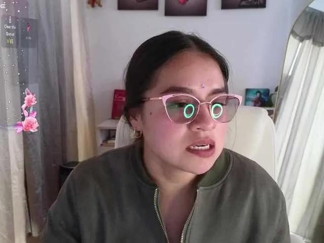 Freechat shekina on BongaCams