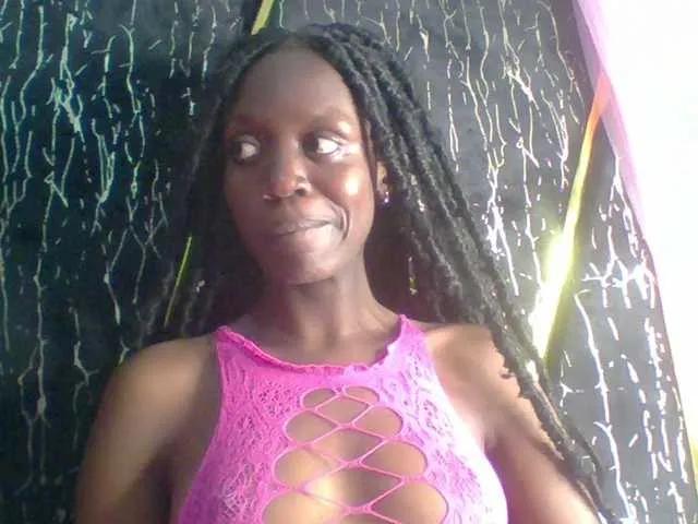 Freechat slimebony on BongaCams