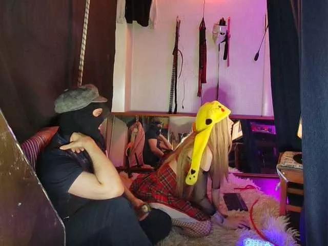 Offline SlutFromKink on BongaCams