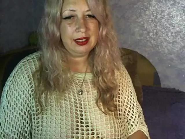 Freechat SoftGella on BongaCams