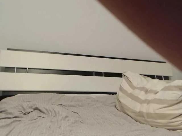 Offline Stefykiss on BongaCams