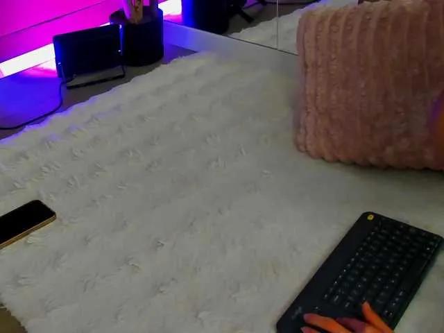 Freechat SugarMaple on BongaCams