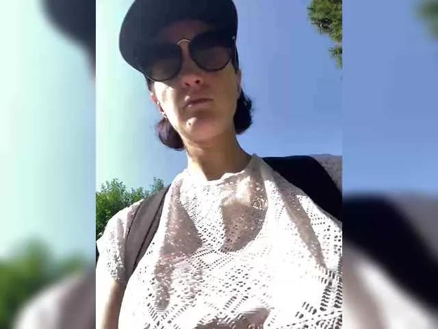 Offline Svetochekk on BongaCams