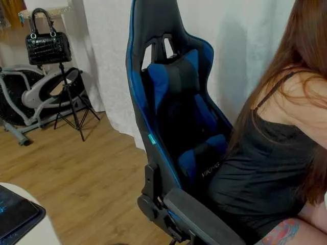 Offline Sweet-Kate333 on BongaCams