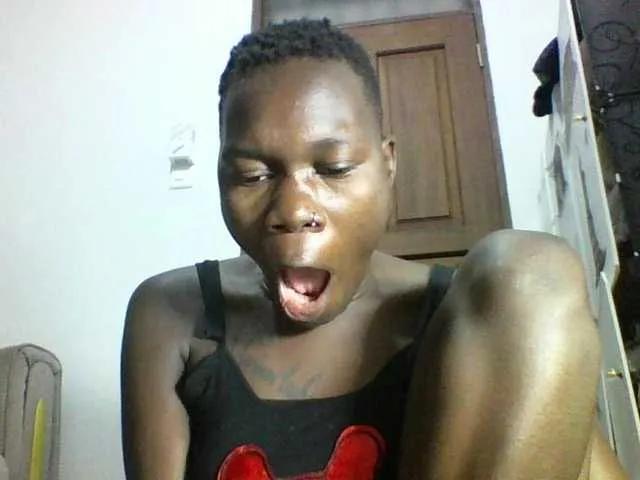 Freechat Sweetchocolate on BongaCams