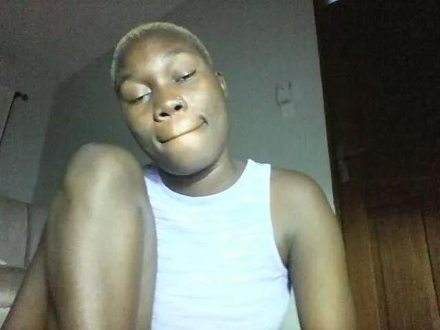 Freechat Sweetchocolate on BongaCams