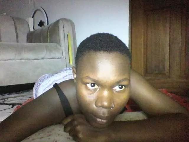 Freechat Sweetchocolate on BongaCams