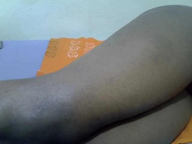 Freechat Sweetnana01 on BongaCams