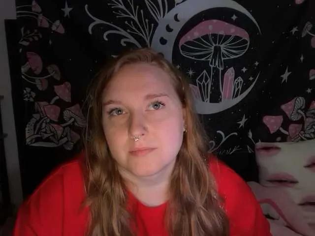 Offline thickgingergoddess on BongaCams