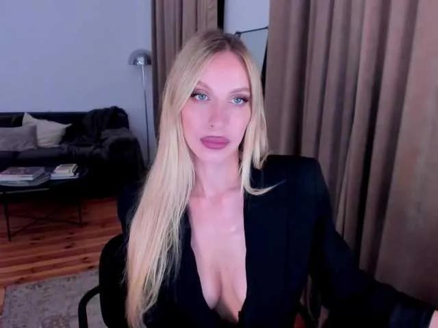 Freechat ToxicBlonde on BongaCams