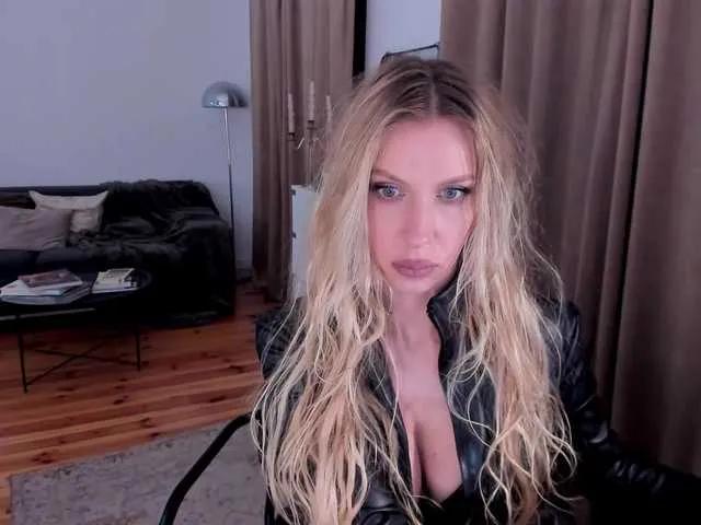Freechat ToxicBlonde on BongaCams