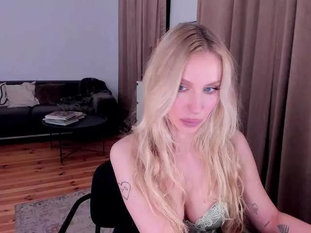 Freechat ToxicBlonde on BongaCams