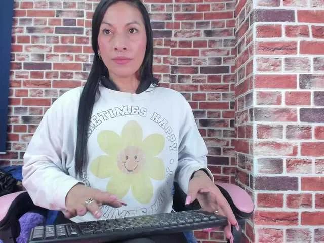 Offline Valen-Princess on BongaCams