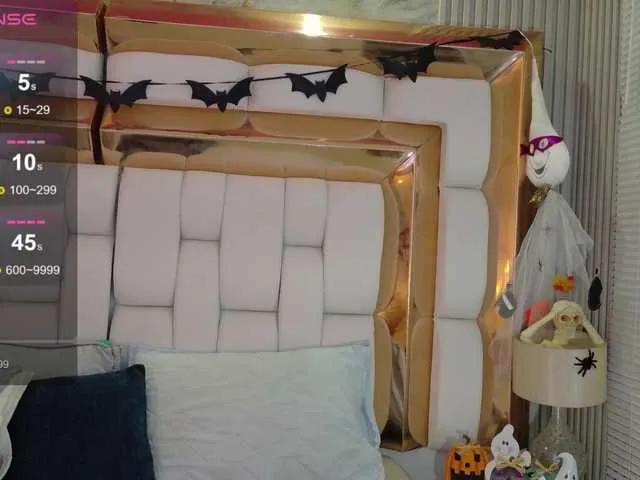 Offline valkiriamoore on BongaCams