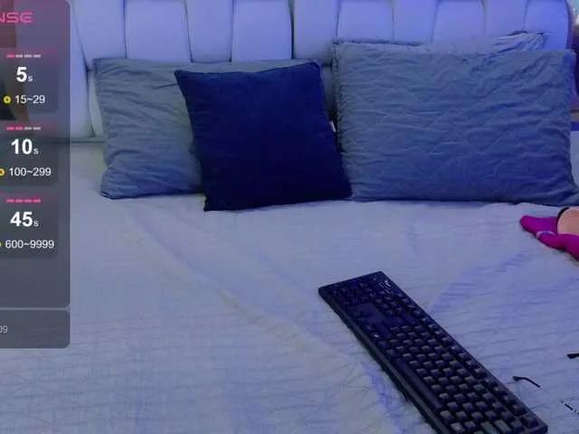 Offline valkiriamoore on BongaCams