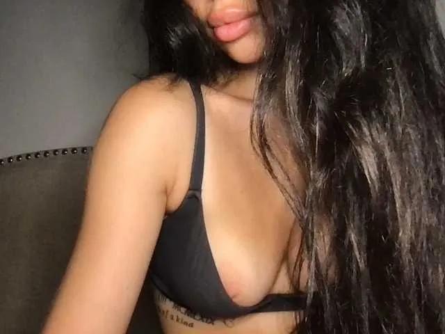 Offline Xoxcat on BongaCams