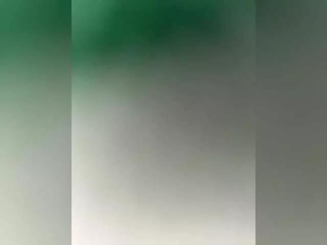 Offline XXXklsdf on BongaCams