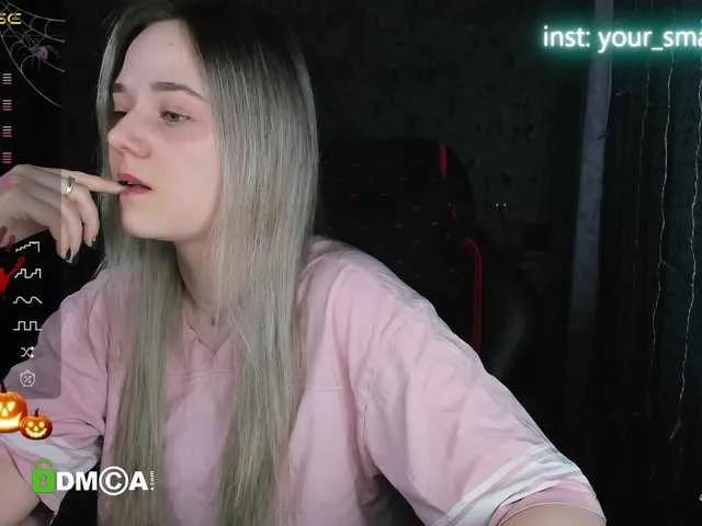 Offline your-small-bunny on BongaCams