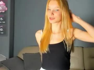 Private 18kira18 on Chaturbate