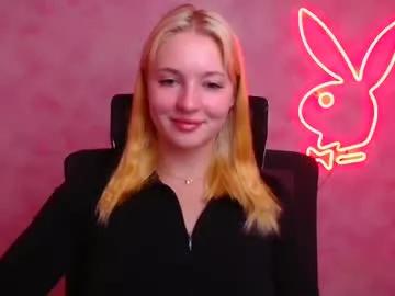 Freechat _mila_la_ on Chaturbate