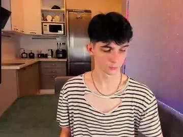 Freechat aaron_bang on Chaturbate