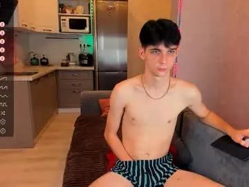 Freechat aaron_bang on Chaturbate