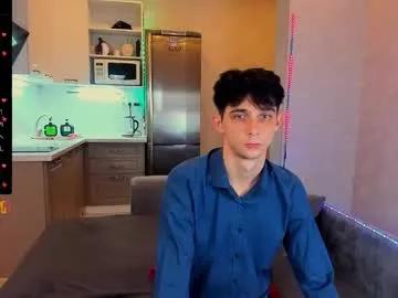 Freechat aaron_bang on Chaturbate