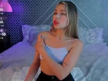 Freechat aleja_bloom on Chaturbate