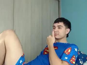 Freechat alejo_gray1 on Chaturbate