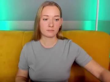 Private alinawise on Chaturbate