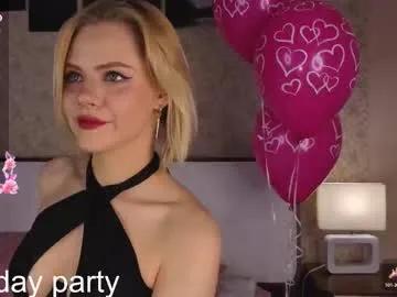 anika_heir — GOAL: tease dance [88 tokens remaining] Happy Birthday Party! #18 #new #blonde #shy #bigboobs
