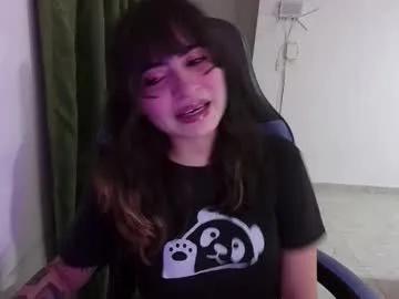 Freechat annacrow on Chaturbate