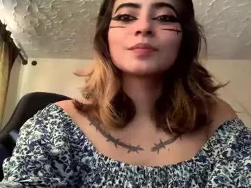 Freechat annacrow on Chaturbate