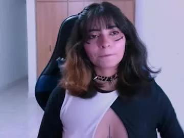 Freechat annacrow on Chaturbate