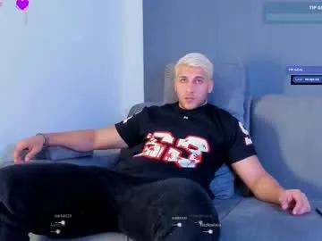 Freechat apolo_strange on Chaturbate