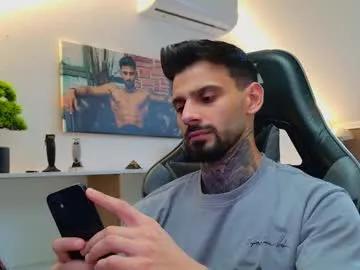 Freechat aressteel on Chaturbate