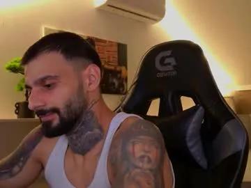 Freechat aressteel on Chaturbate