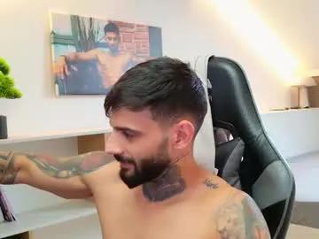 Freechat aressteel on Chaturbate