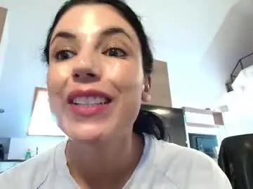 arya_44 on Chaturbate 