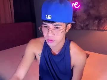 Freechat asiancum_peter on Chaturbate