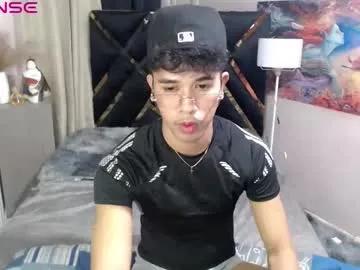 Freechat asiancum_peter on Chaturbate