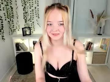 Freechat bellamontgomery on Chaturbate