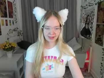 Freechat bellamontgomery on Chaturbate